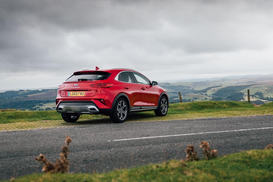  Kia XCeed 1.6 CRDi 2019 года  (UK) (фото 6 из 107)